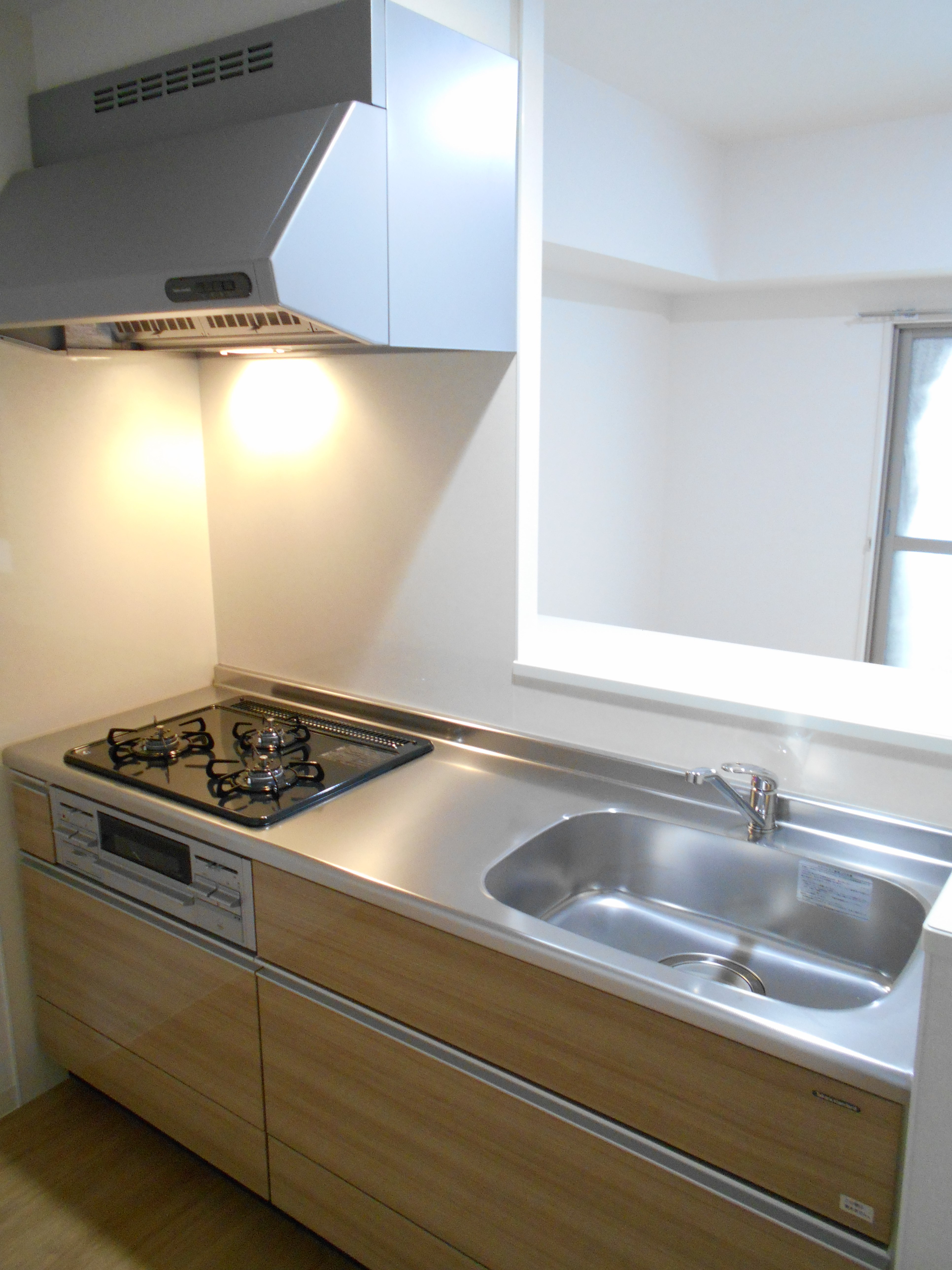 レフィナード博多 キッチン