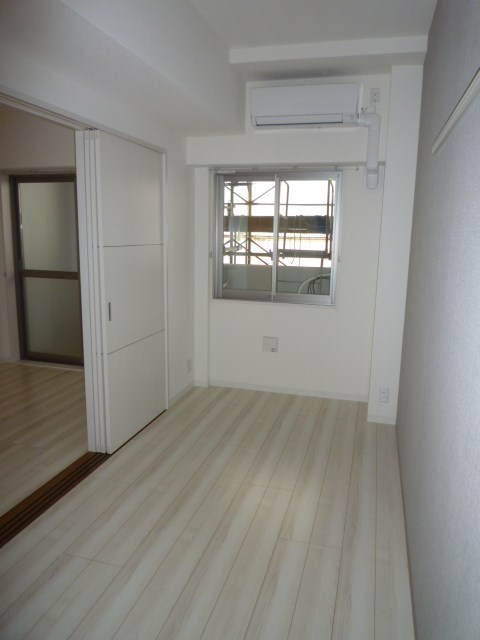 プラシード新町 ベッドルーム