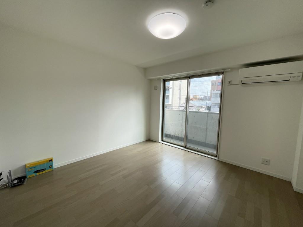 ヒューマン・レア京橋 リビング