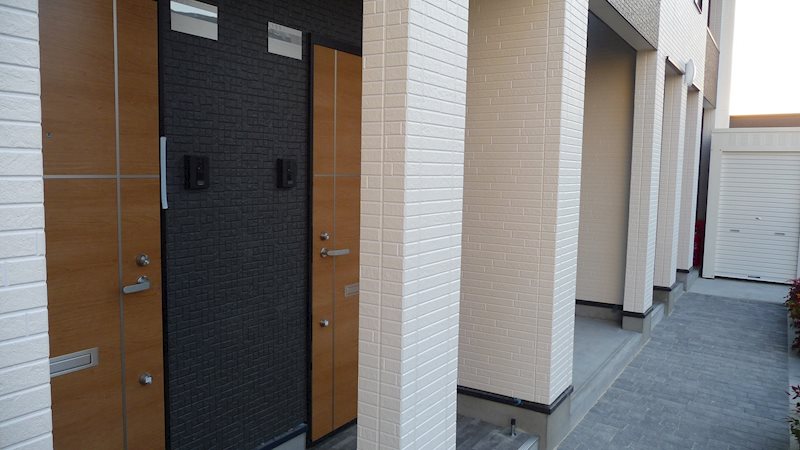 レディアントアーク 玄関