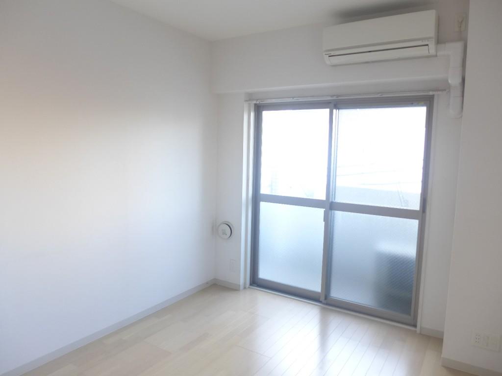 t-root ベッドルーム