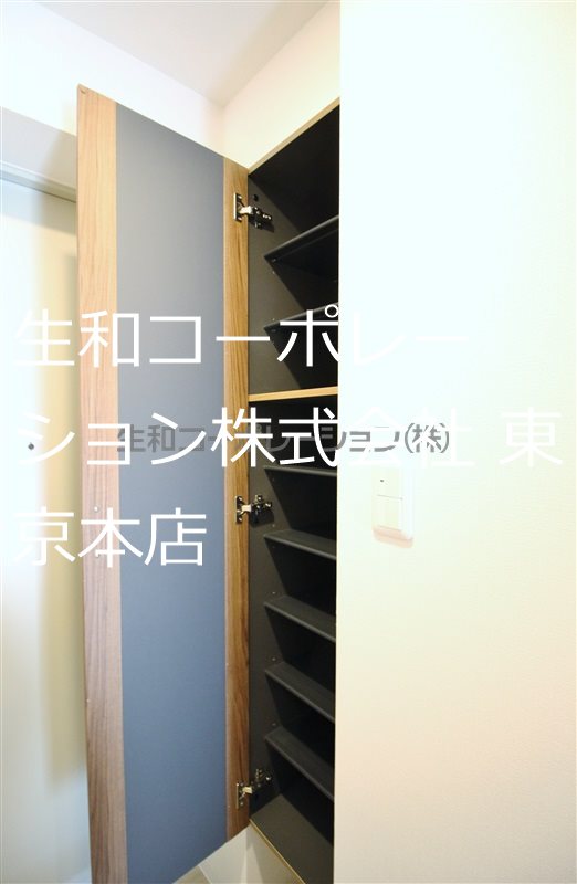 フォーレ山﨑 玄関