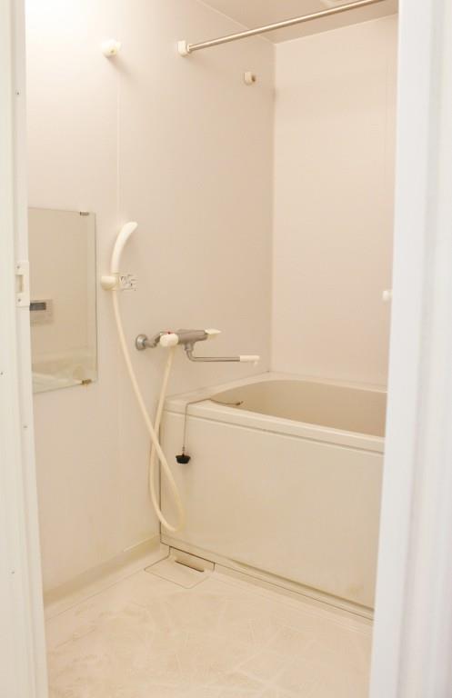 セリーゼ ウエスト 風呂画像