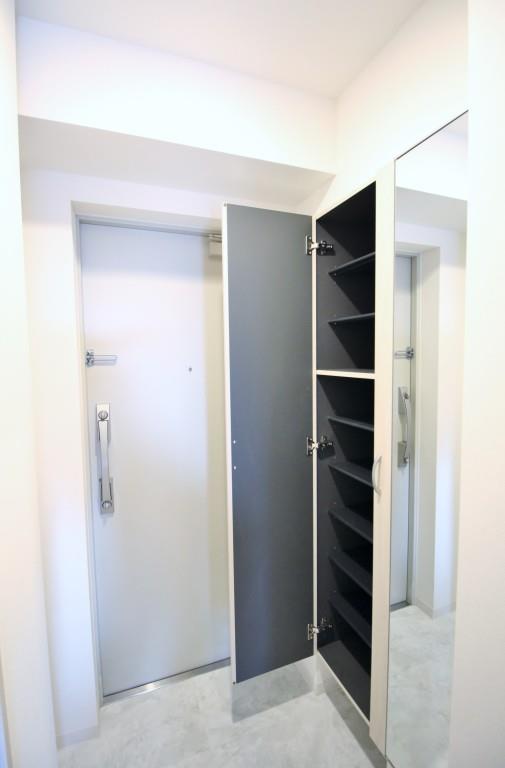 Toile blanche 玄関