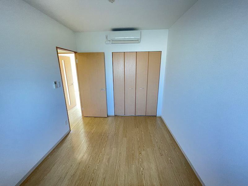 メゾン・ハナミズキ豊中 ベッドルーム