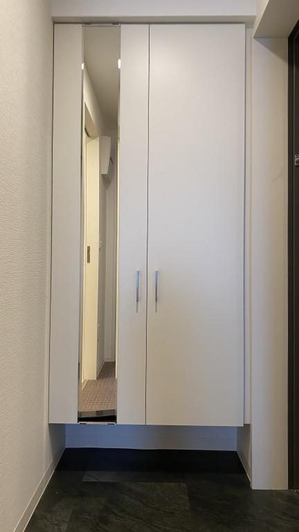 Residence Tresor Dieu 玄関