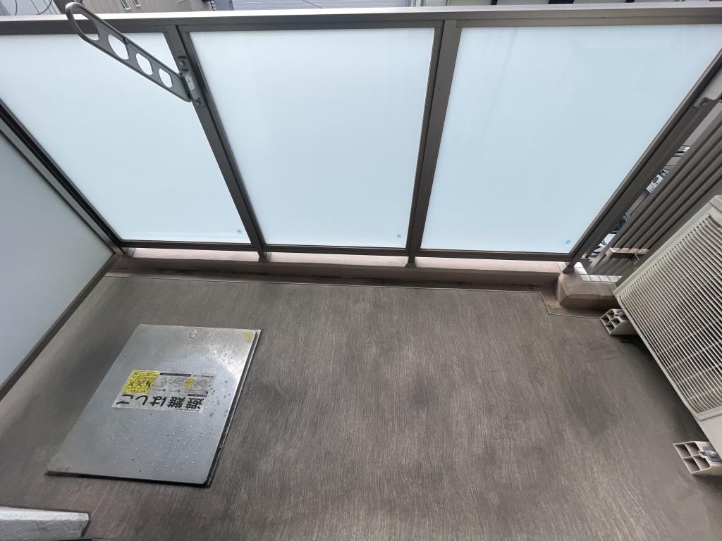 Residence Tresor Dieu ベランダ