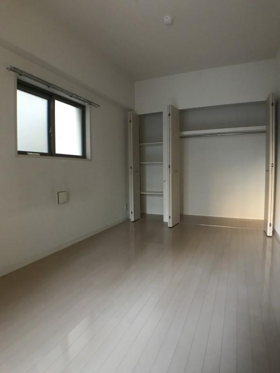 フィオーレ元浅草 ベッドルーム