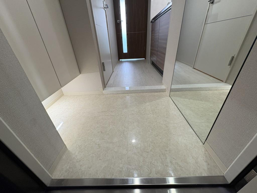 セイワパレス大今里 玄関