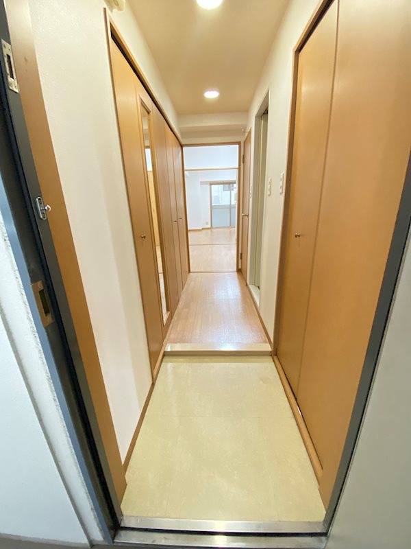 プエンテ２１ 玄関
