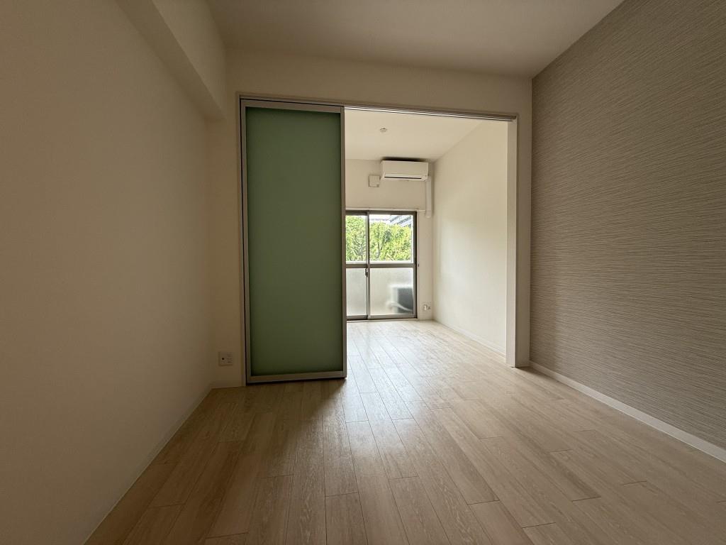 ラルシェパルク新大阪 リビング