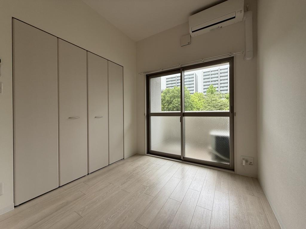 ラルシェパルク新大阪 ベッドルーム