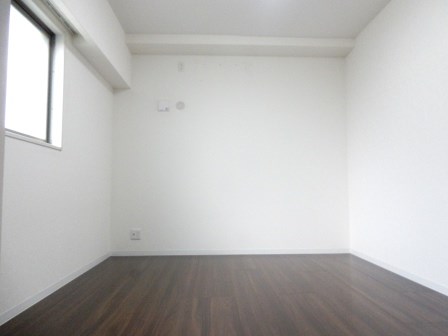 ラフィーネレジデンス ベッドルーム