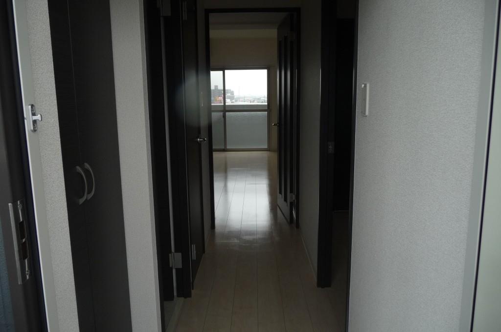 エグゼクティブ イーストタワー 玄関