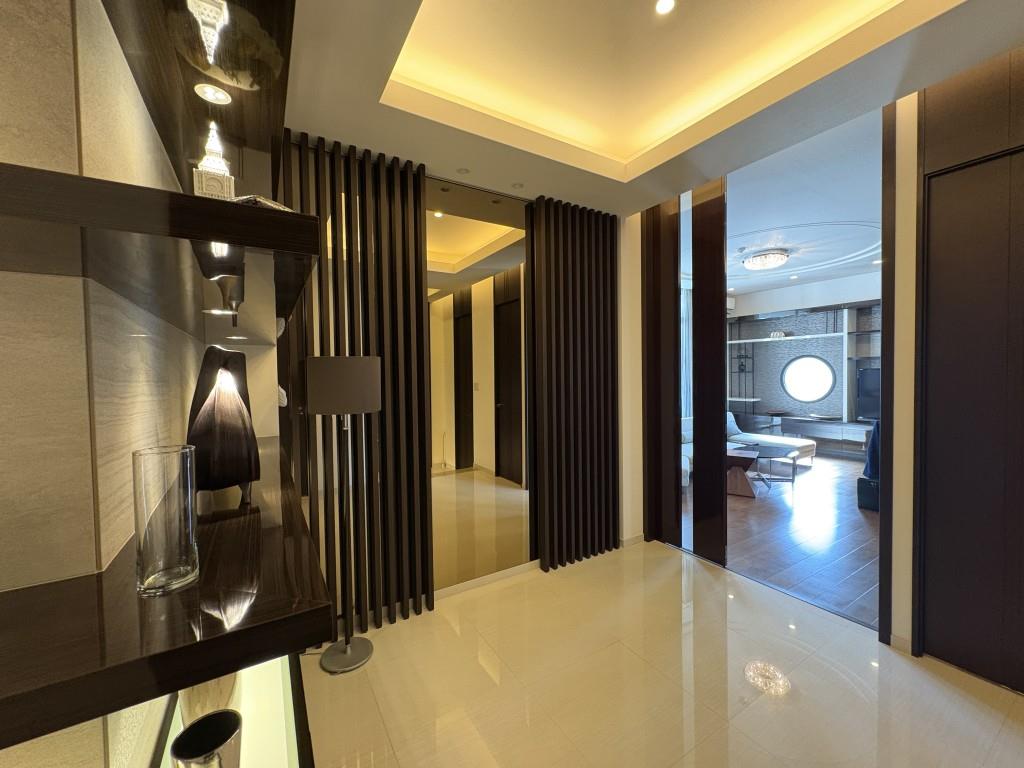 セイワパレス玉造 玄関