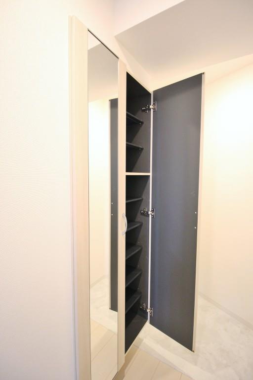 Toile blanche 玄関