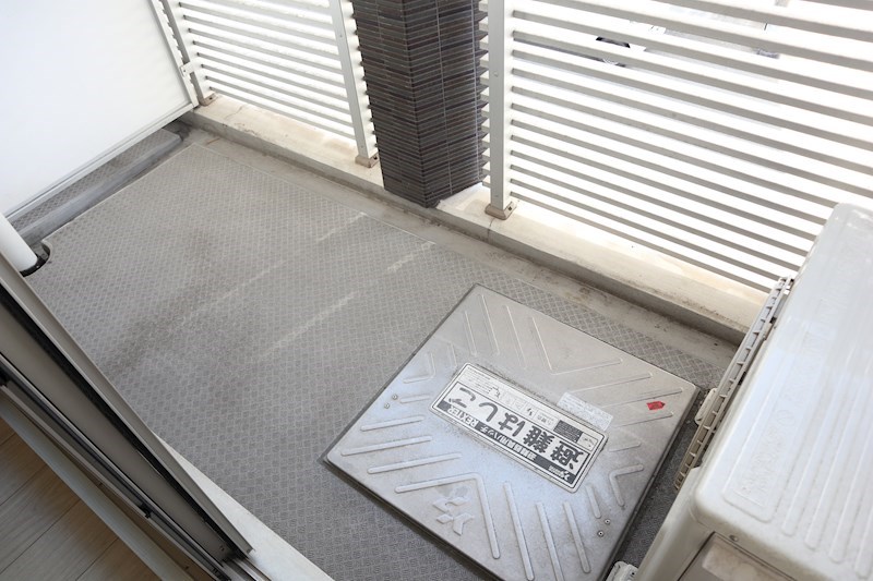 ロイヤルレジデンス北梅田 ベランダ