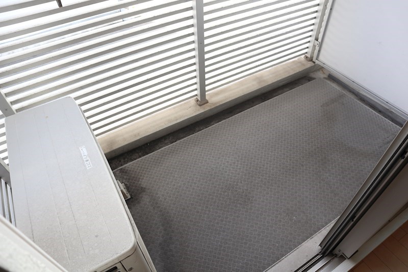 ロイヤルレジデンス北梅田 ベランダ