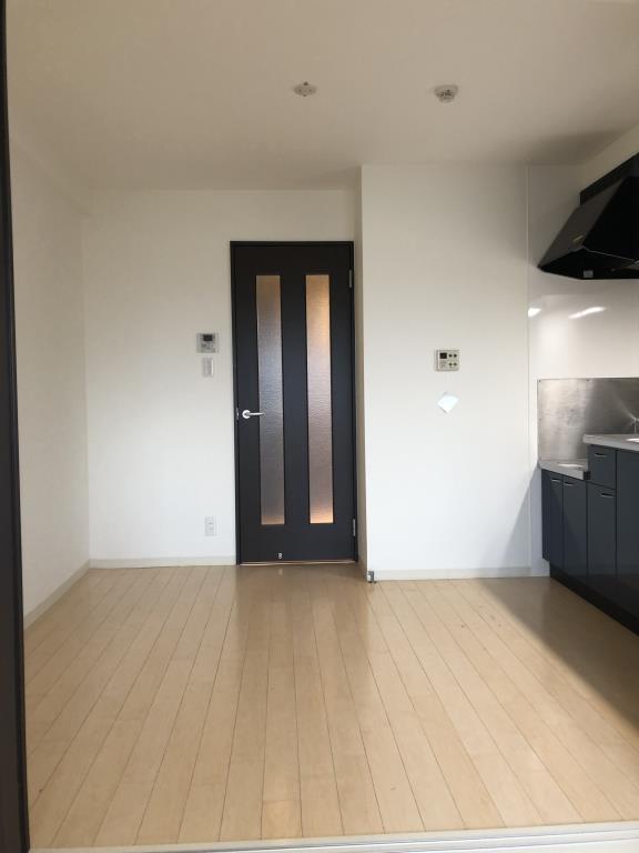 アストラルコート リビング