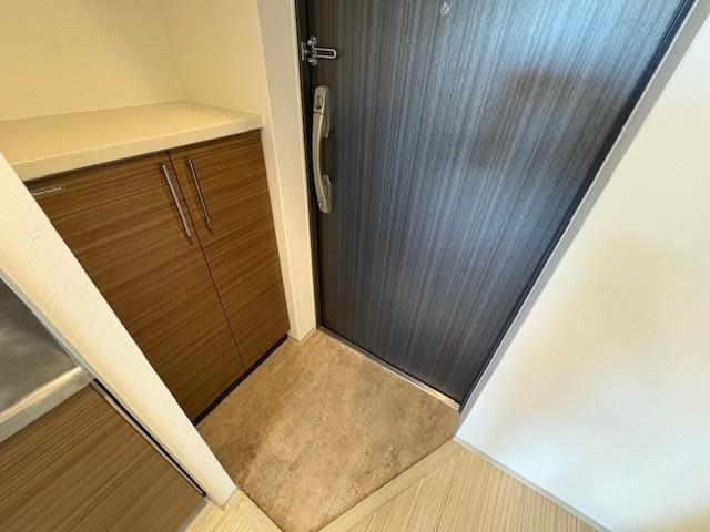 グランパシフィック十三元今里 玄関