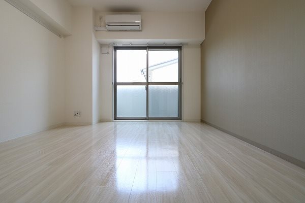 ジョイフルスクエア二条 ベッドルーム