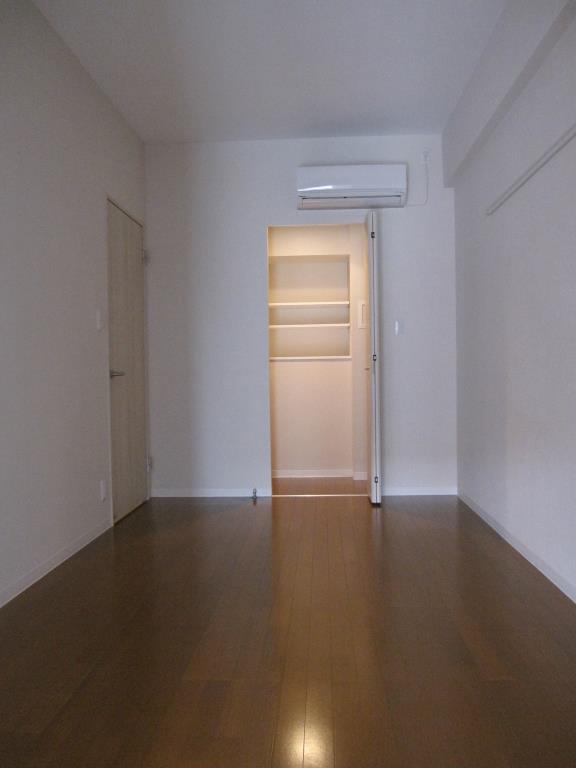 モンテジョア ベッドルーム