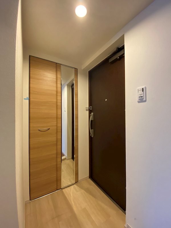 JASPER御堂筋本町 玄関