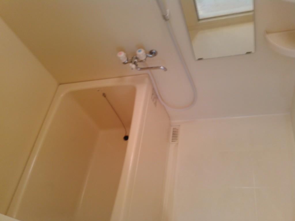 エモアメゾン 風呂画像