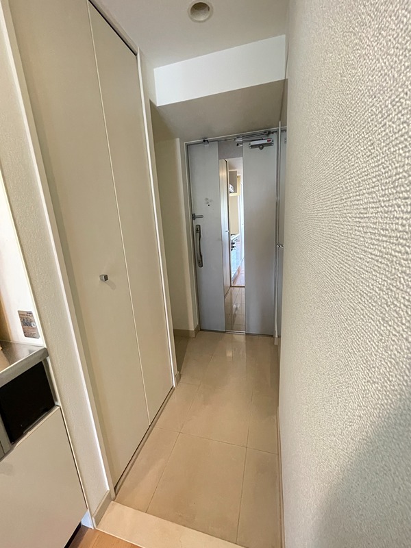 セイワパレス 京橋コルティーレ 玄関