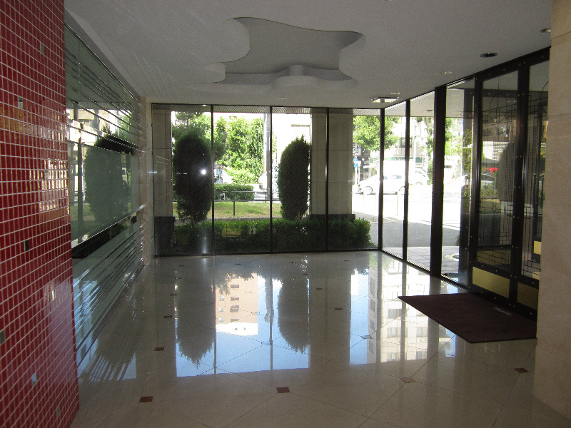 セイワパレス夕陽丘 玄関