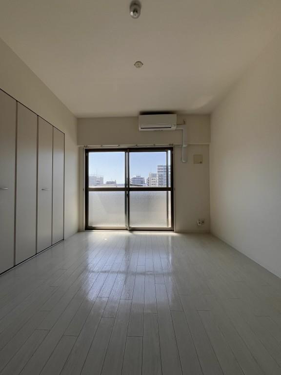 ハーヴェスト江坂 ベッドルーム