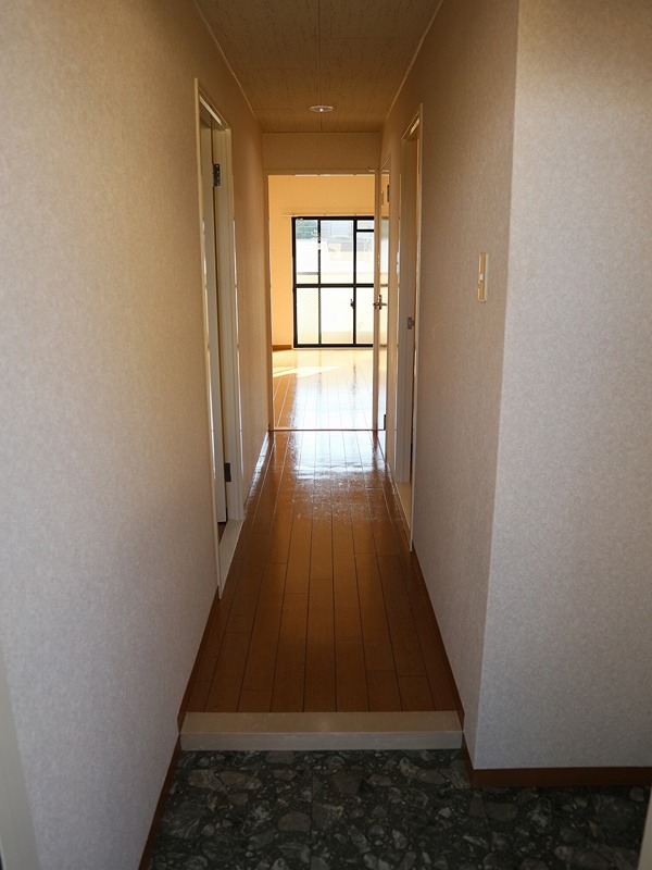 ディアコート藤井寺 玄関