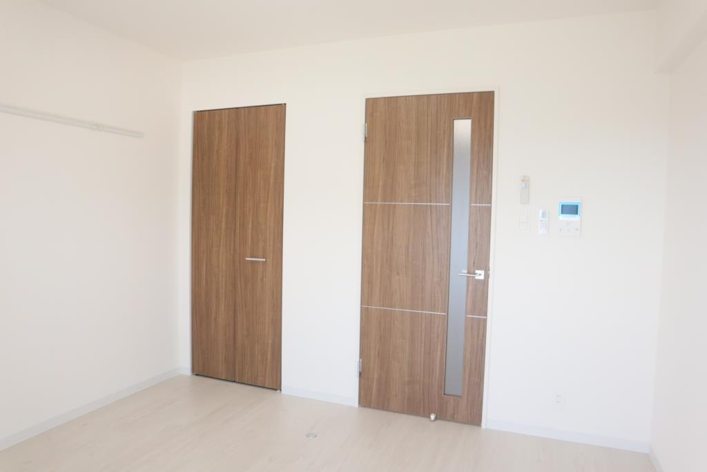 メイプル岩塚本通 リビング