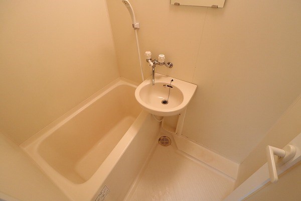 FOUR SEASONS 風呂画像