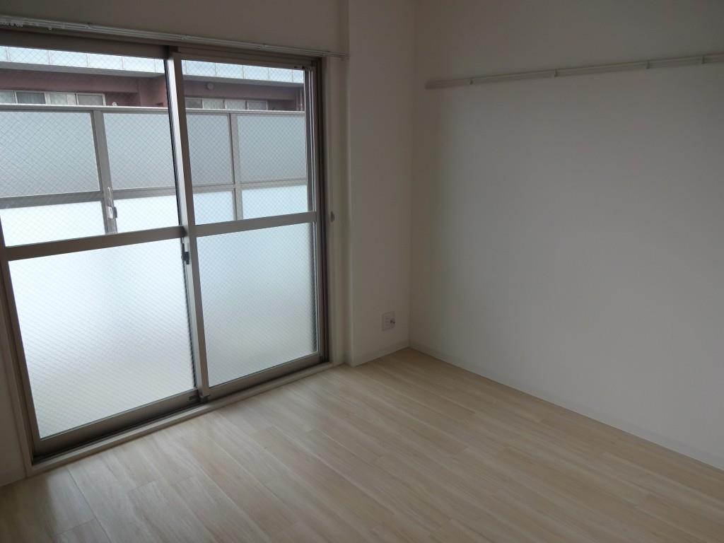 グランブルー高槻 ベッドルーム