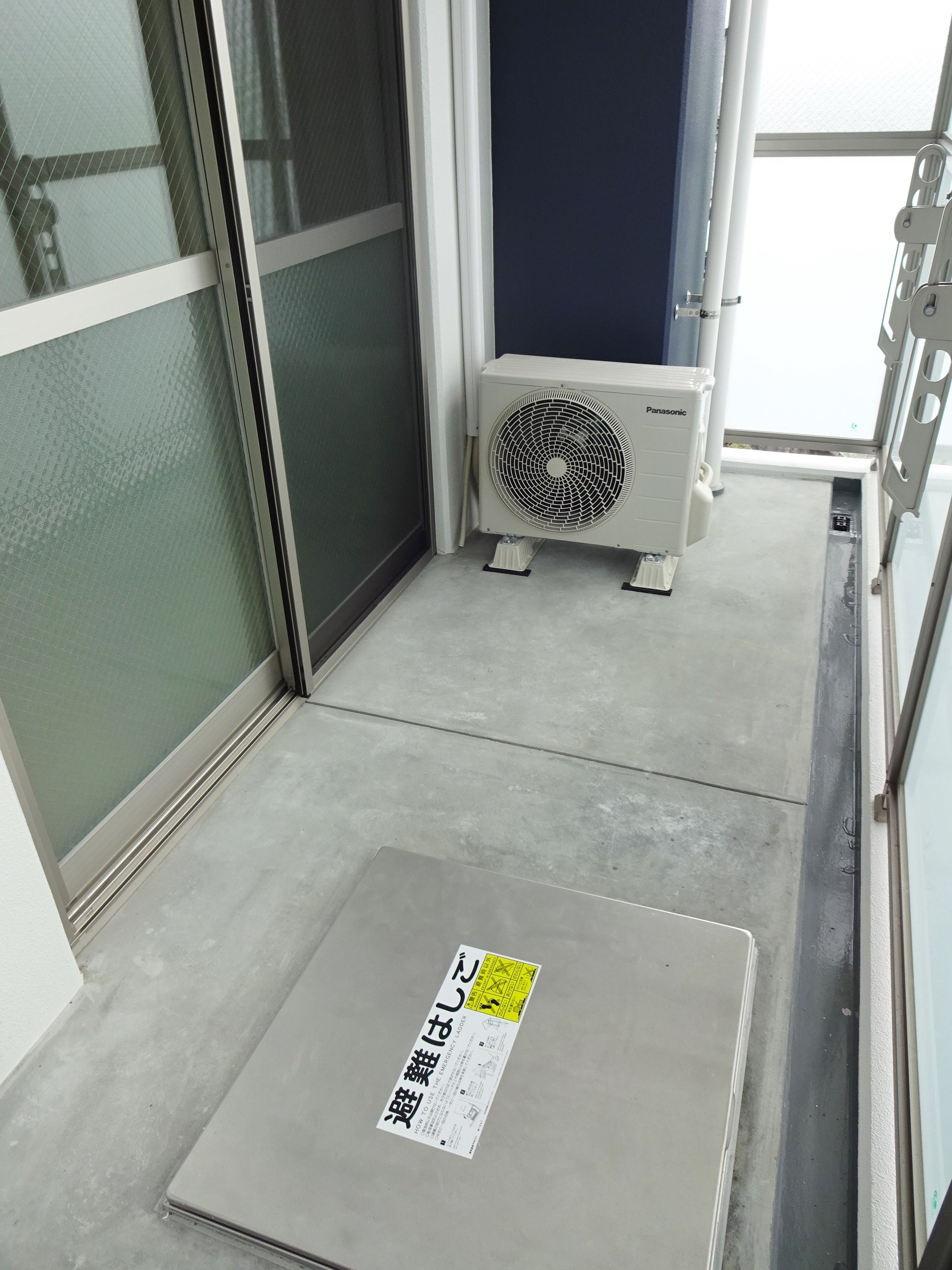 グランブルー高槻 ベランダ