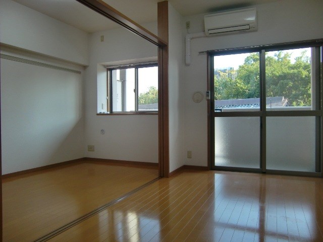 エクセレント東町 ベッドルーム
