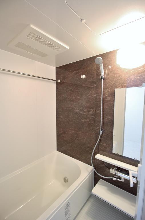 ホヌ オハマ 風呂画像