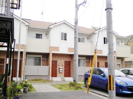 グランディール八幡 203号室 外観