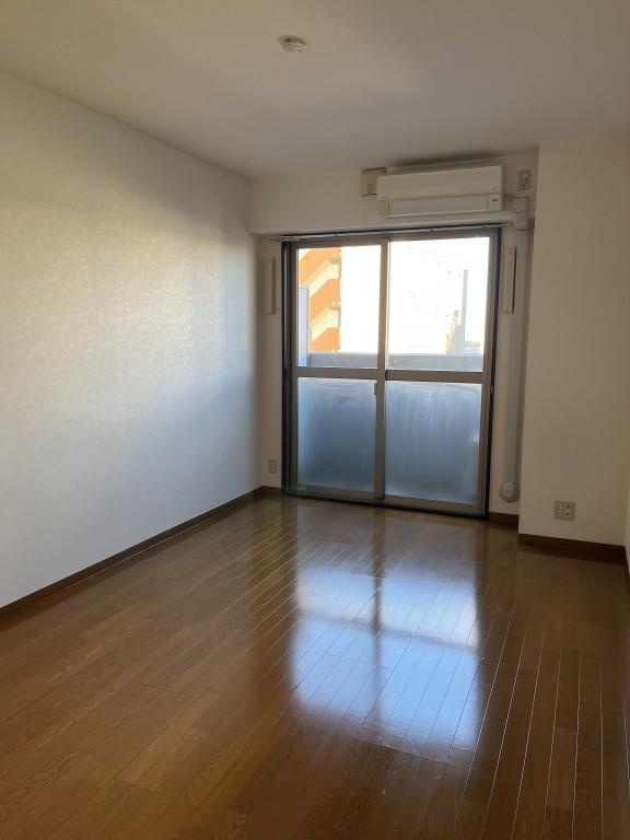 クレセント小台 リビング