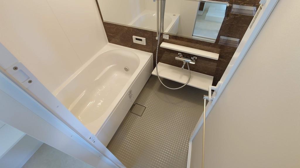 ラヴィベール江坂 風呂画像