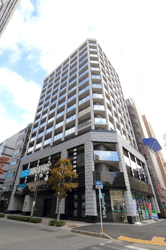 セイワパレス丸の内駅前 外観写真