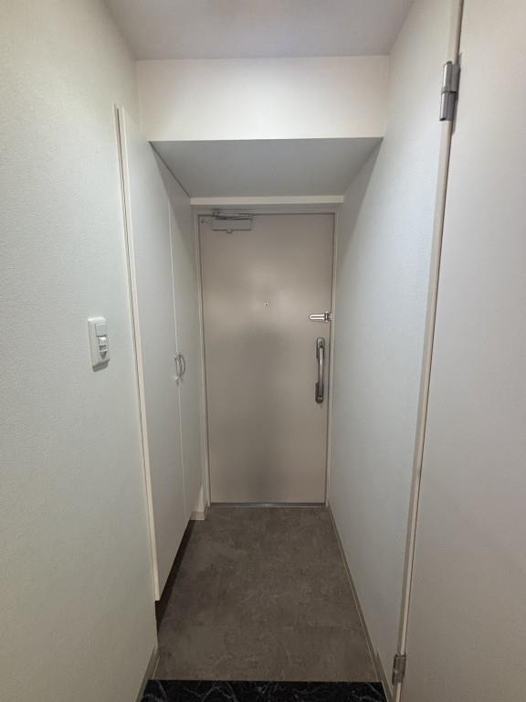 サンエスケーイワタ名城 玄関