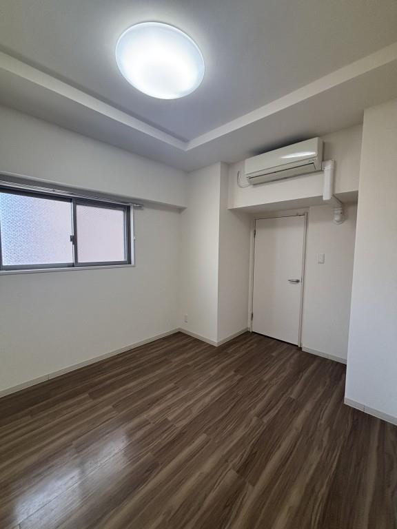 サンエスケーイワタ名城 ベッドルーム