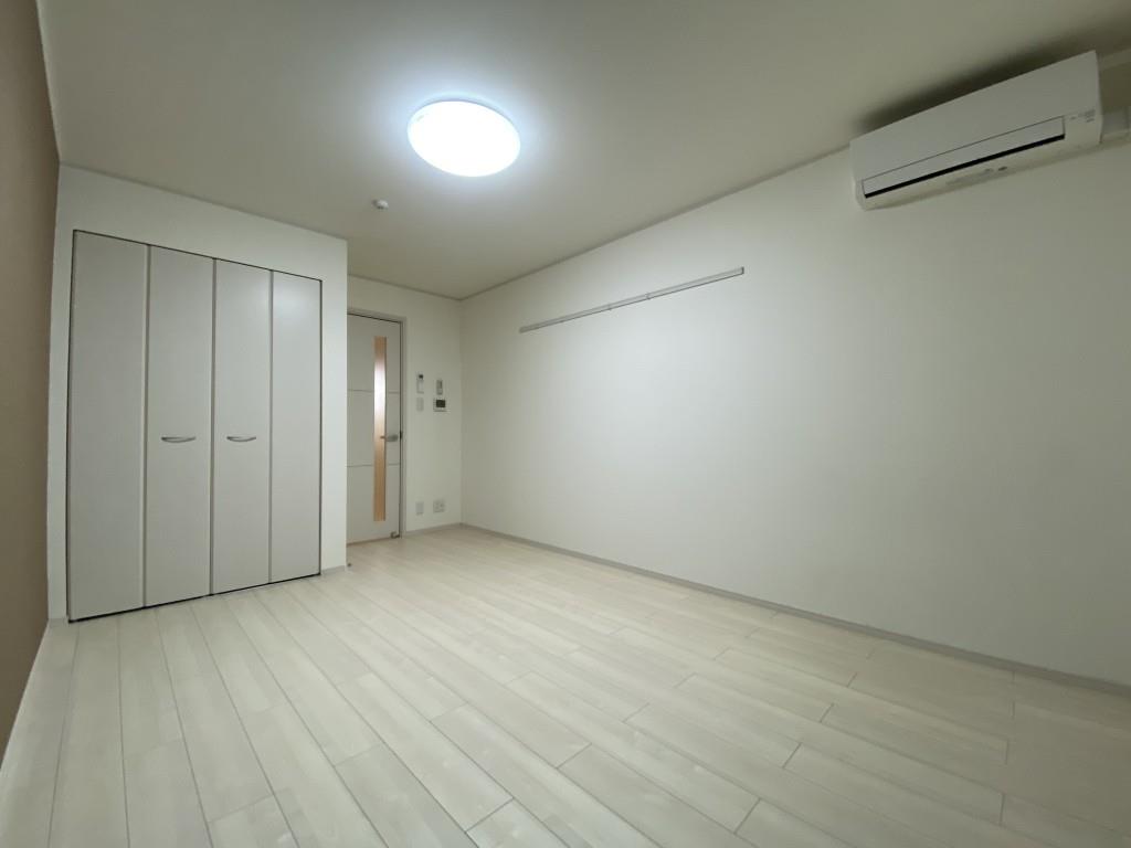 フェニックス リビング