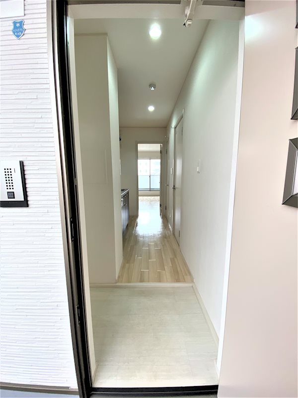 ルネドールマノ 玄関