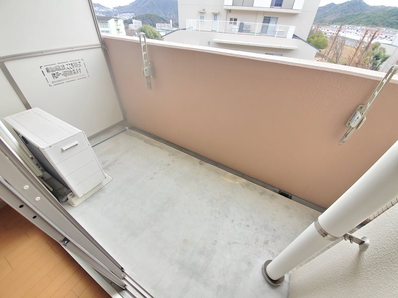 ツルトスコ南落合 ベランダ