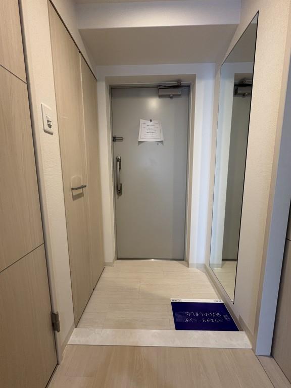 ルアナ北梅田 玄関