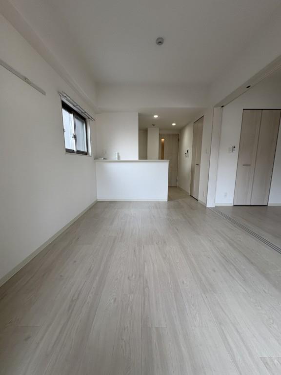 ルアナ北梅田 リビング