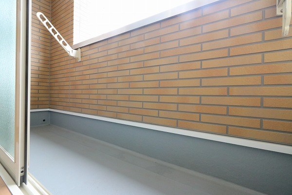 エコール衣笠 ベランダ